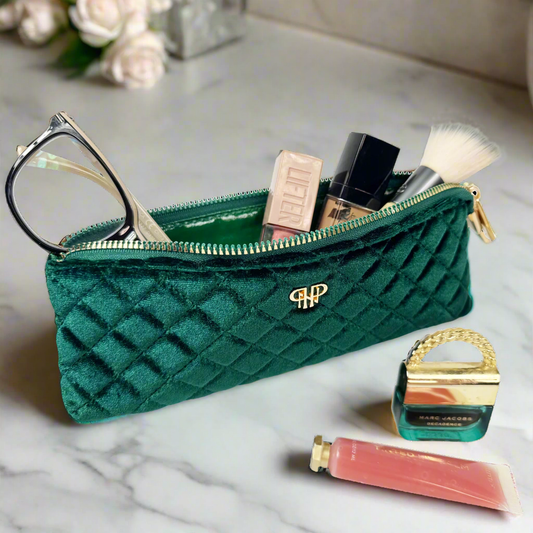 NEW Sleek Stash Go-To-Case - Emerald Velvet