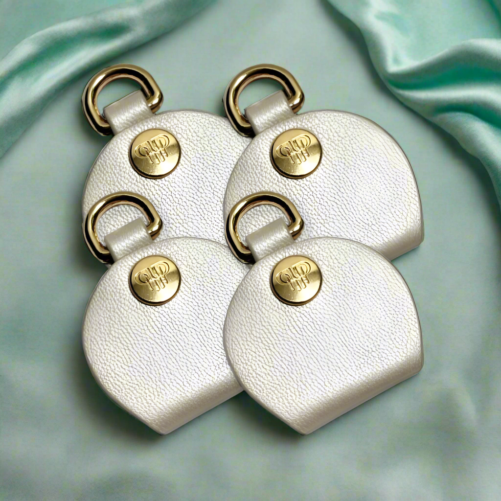 Necklace Holders for Tangle Free Organization - Pearl Vegan