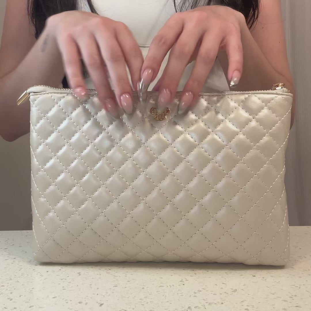 Everyday Sleek - Pearl Quilted